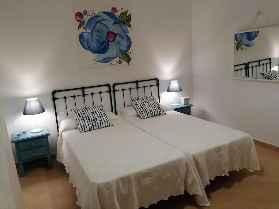 Casa Verde Huelva 0*,  Spain